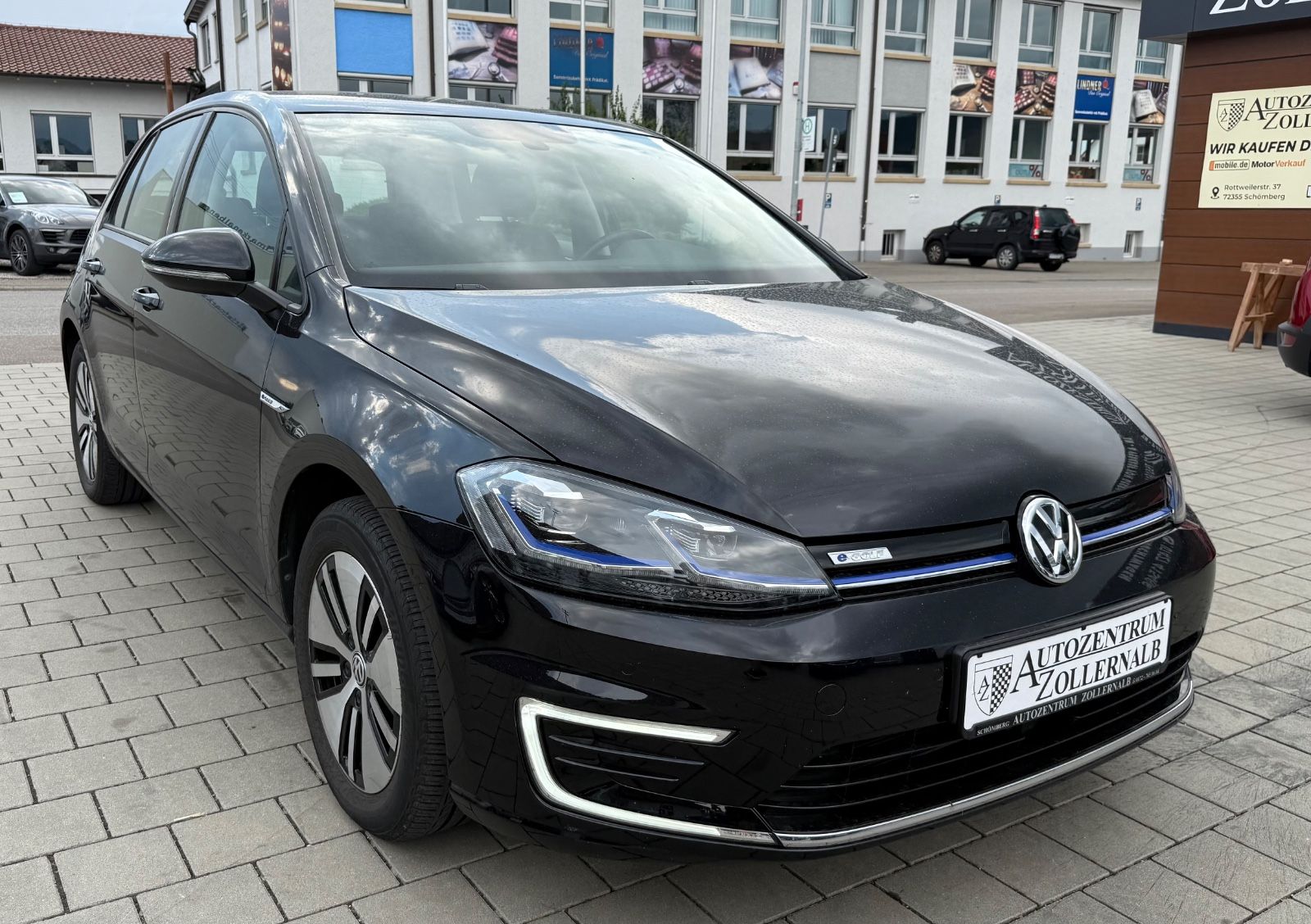 Volkswagen Golf VII e-Golf *1.HAND*CCS*LIGHT-ASSIST*LED*TOP imagem 3