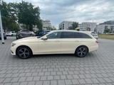 Mercedes-Benz E 220 d T Autom. - - Mercedes-Benz E 220: Taxi