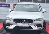 Volvo V60 Kombi*ACC*TOT*KAM*MULTI - gebrauchte Volvo V60 aus dem Jahr 2023