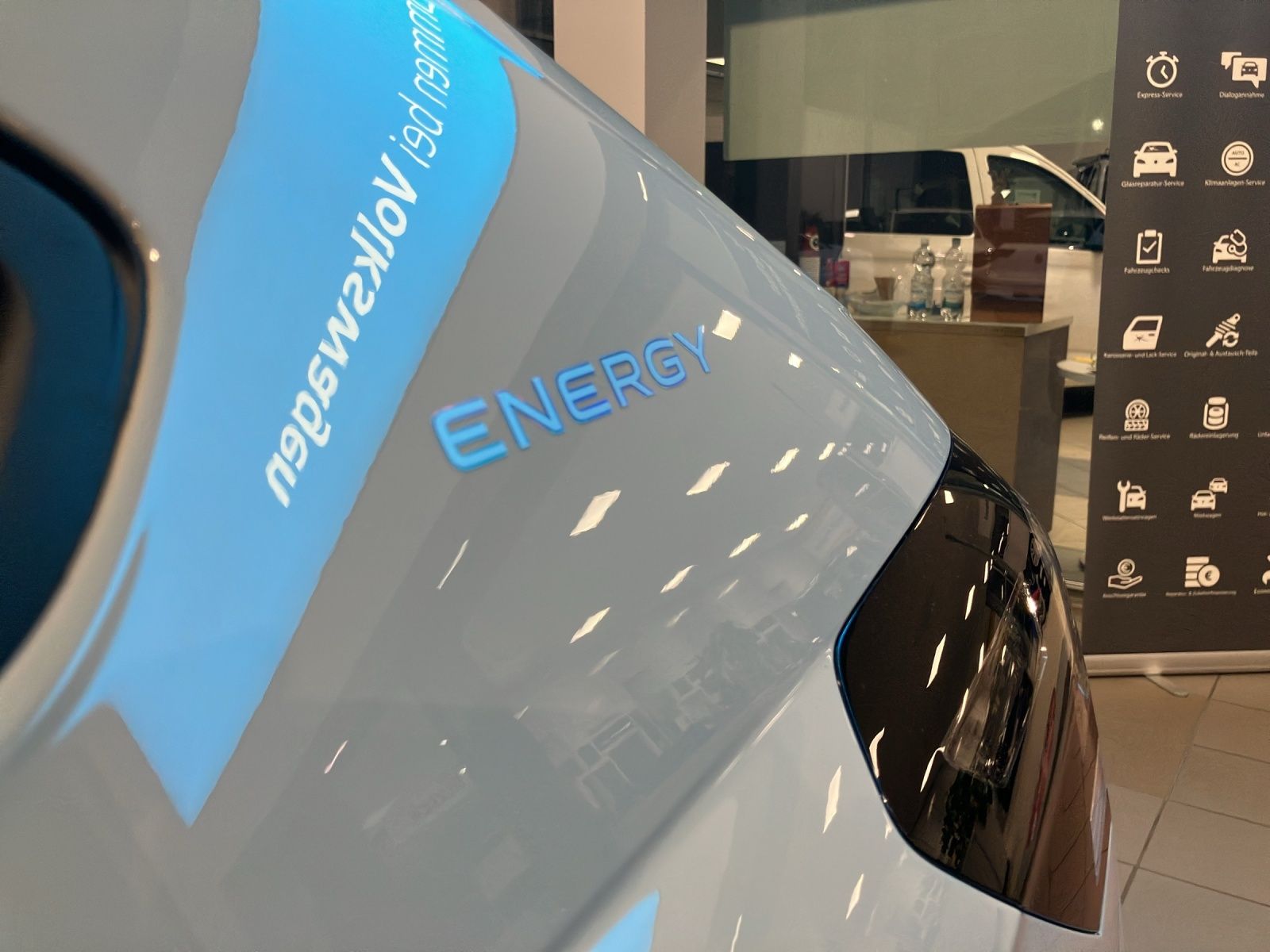 Fahrzeugabbildung Volkswagen Taigo Energy TSI DSG LED ACC SH RearView AppConn