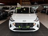 Hyundai i10 1.0 Select Klima Fernlichtass.+SpurH+Tempoma - Hyundai i10: Limousine