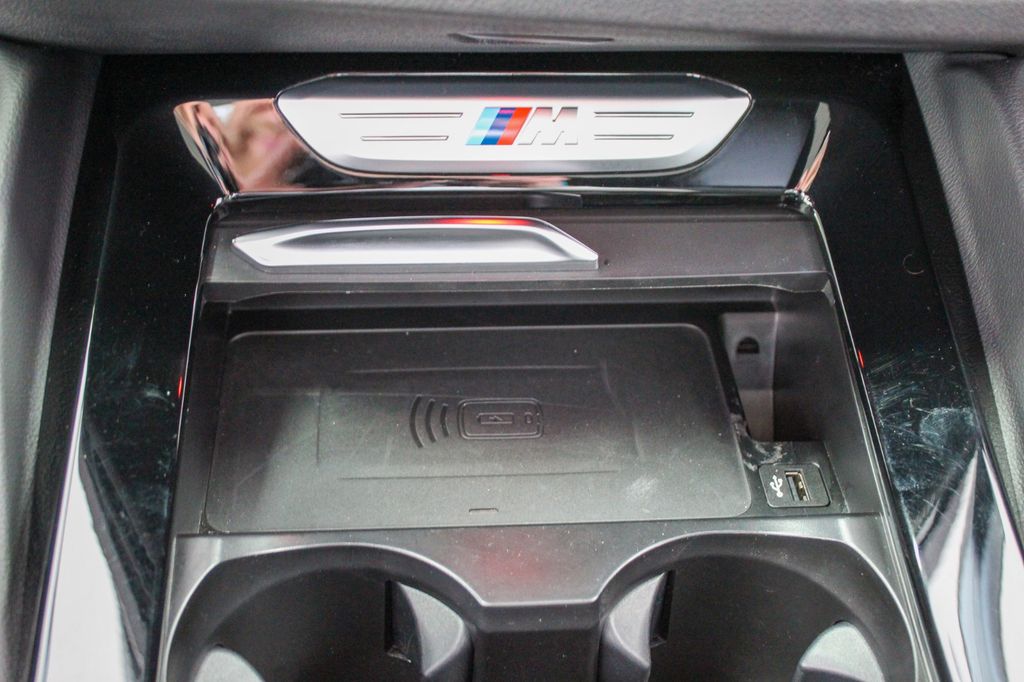 Car Image 27