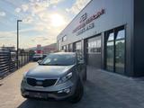 Kia Sportage Attract 2WD*NAVI*KAMERA*SHZG*86TKM*TOP - Kia: 8