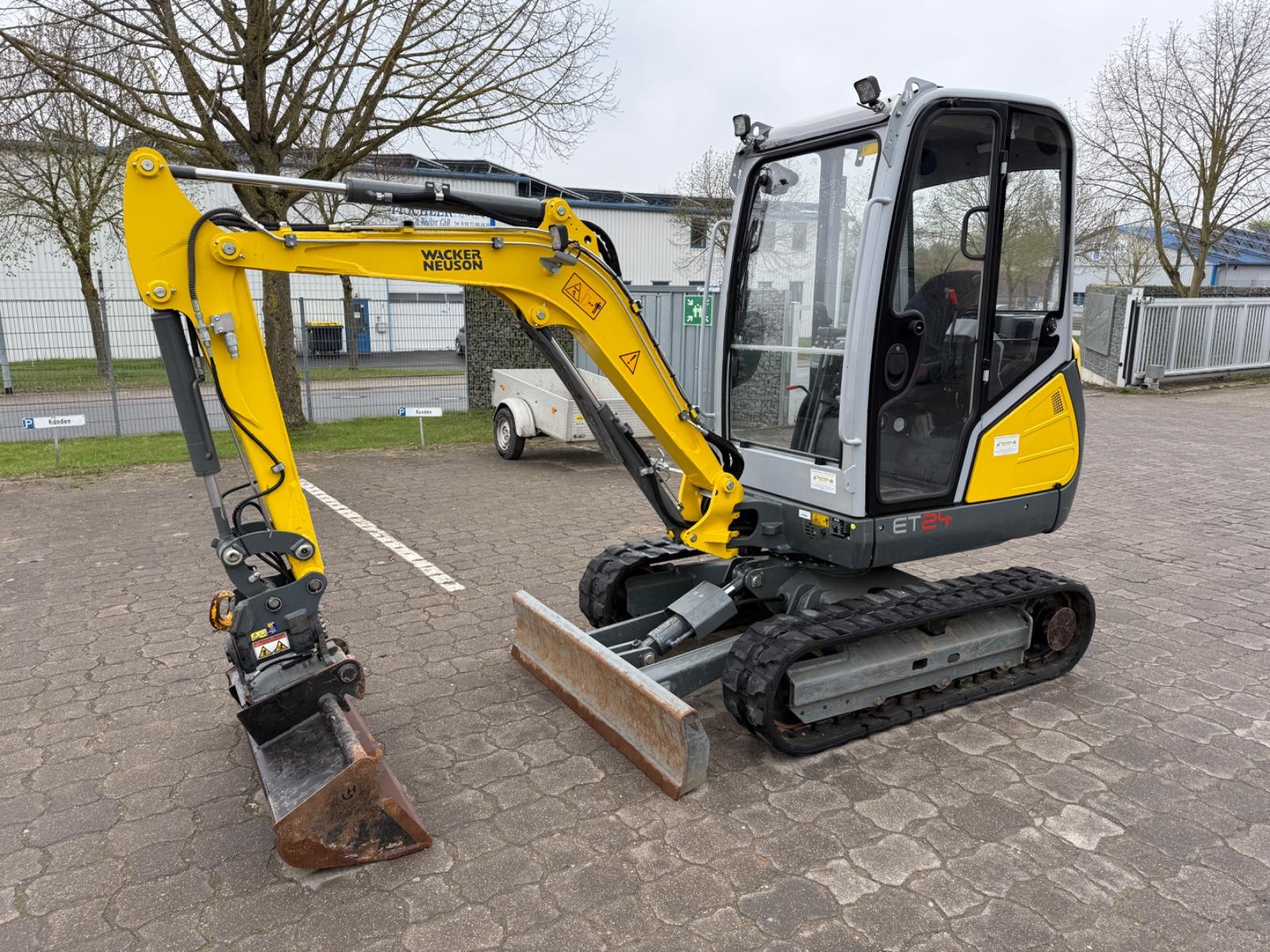 Wacker ET 24, Bj 24, 470 BH, Powertilt HS03, TL, GL