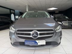 MERCEDES-BENZ B 180 MBUX Navi Kamera DAB LED SHZ PDC TOP!