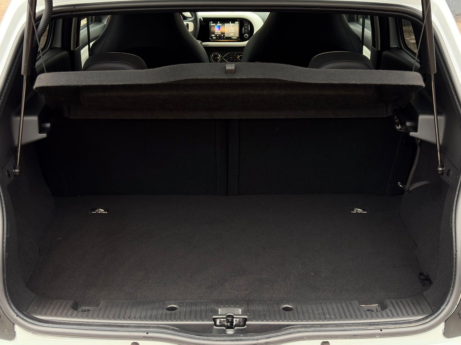 Fahrzeugabbildung Renault Twingo Vibes E Temp SHZ PDC R-Kam CarPlay Navi