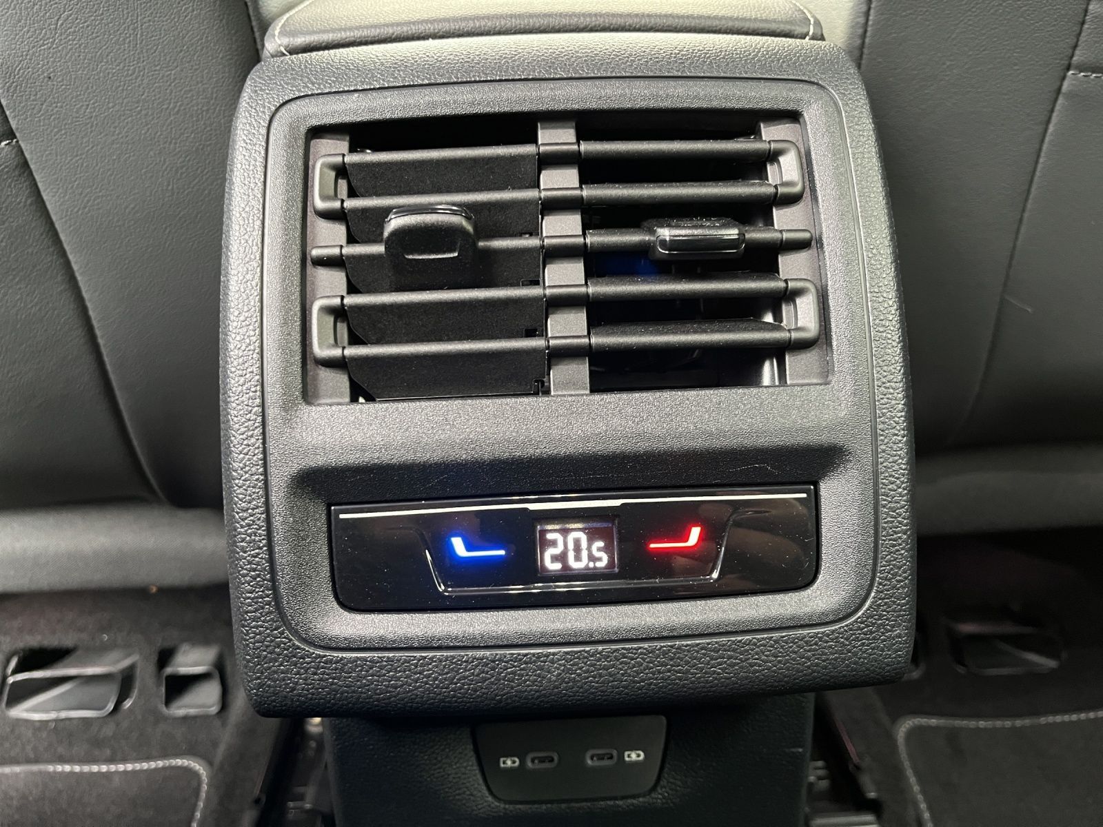 Volkswagen Golf - Bild 17