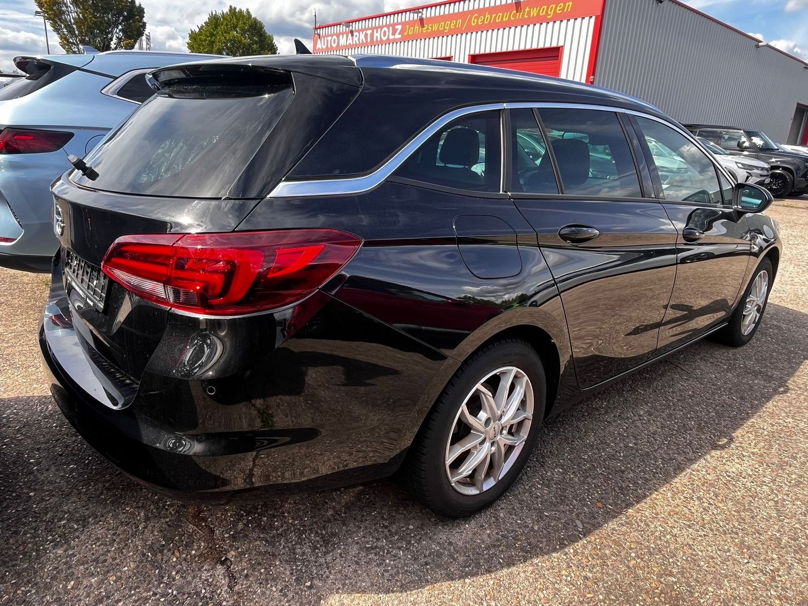 OPEL Astra 1.5 CDTI Business Elegance – Bild 2