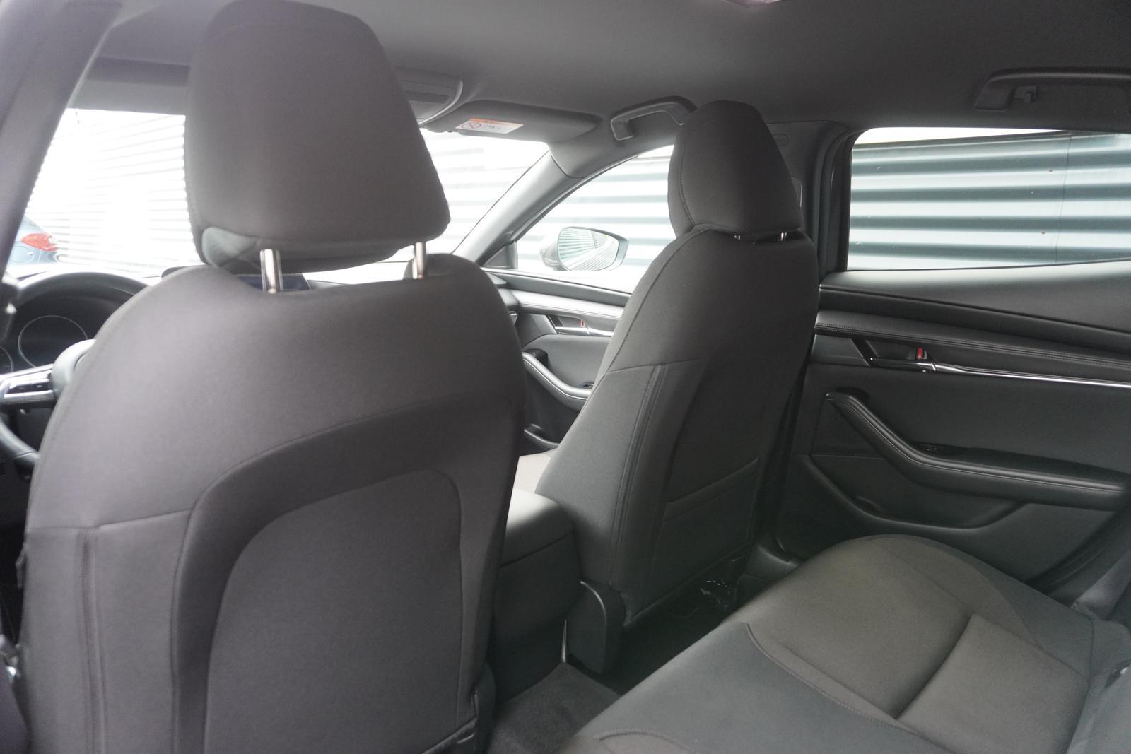 Mazda 3 AUTOMATIK|KAMERA|TEMPOMAT|HEAD-UP|APPLE|NAVI
