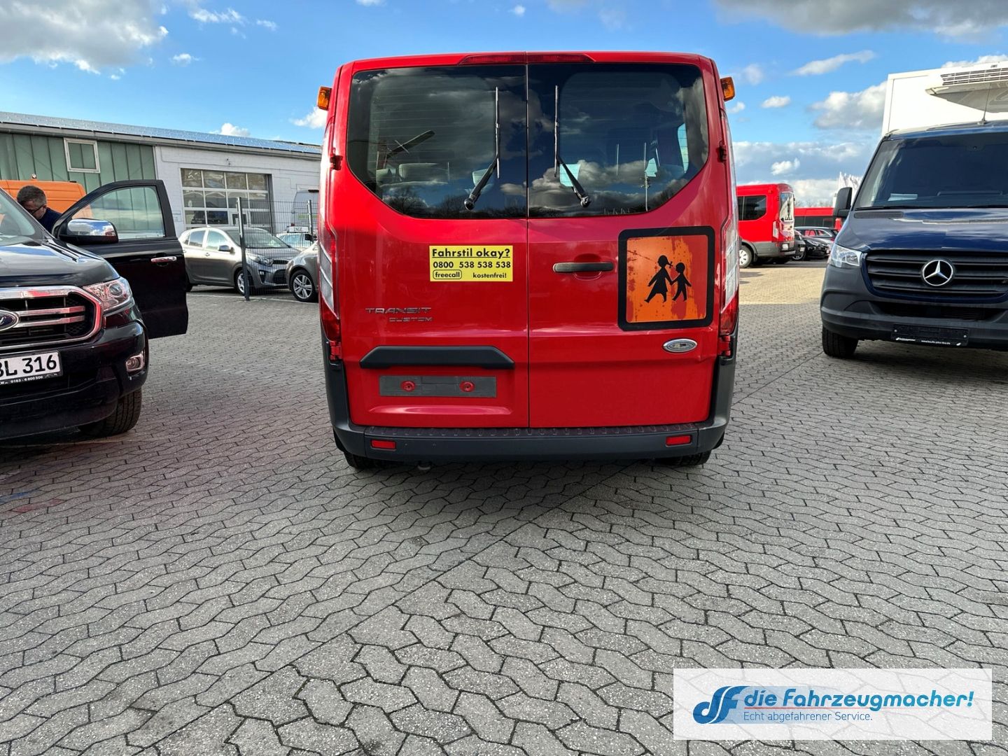 Fahrzeugabbildung Ford Transit Custom Kombi 300 L1 2.2 TDCi *1415