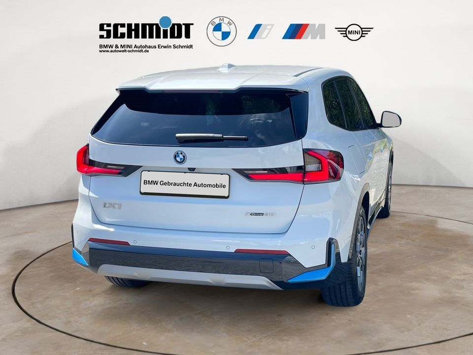 BMW iX1 xDrive30 xLine 2Jahre-BPS foto 5