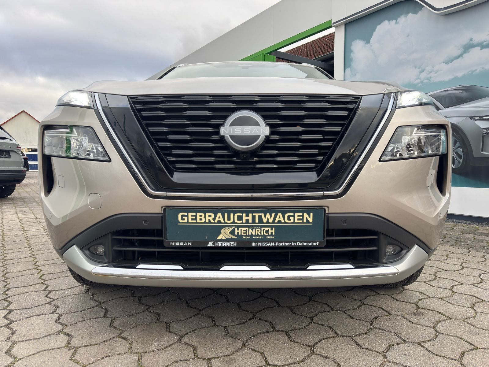 Fahrzeugabbildung Nissan X-Trail 1.5 VC-T e-Power Tekna+ e-4ORCE