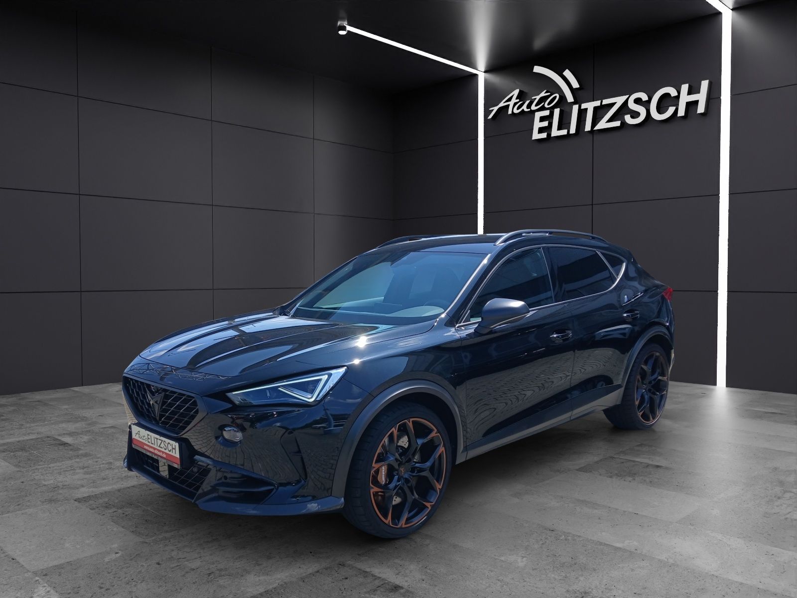 Fahrzeugabbildung CUPRA Formentor VZ5 Matrix GRAIL-Sportauspuff AID ACC