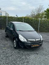 Opel Corsa D Selection - Opel Corsa Gebrauchtwagen in Wiesbaden