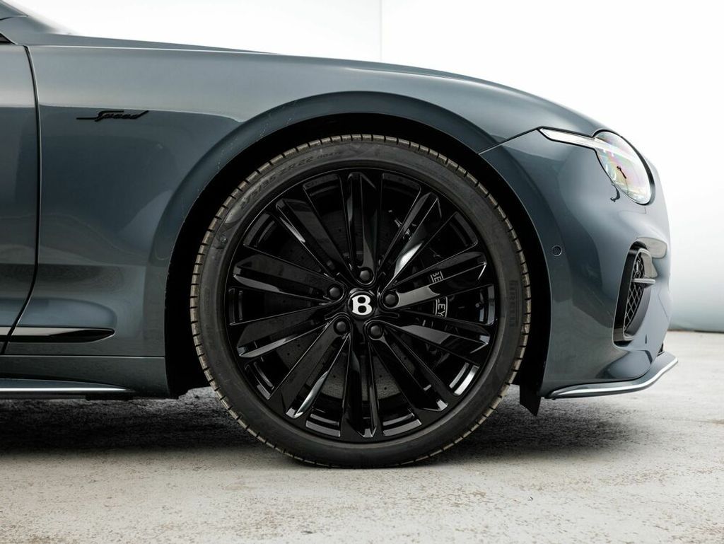 Bentley Continental GT Speed V8 Hybrid imagem 2