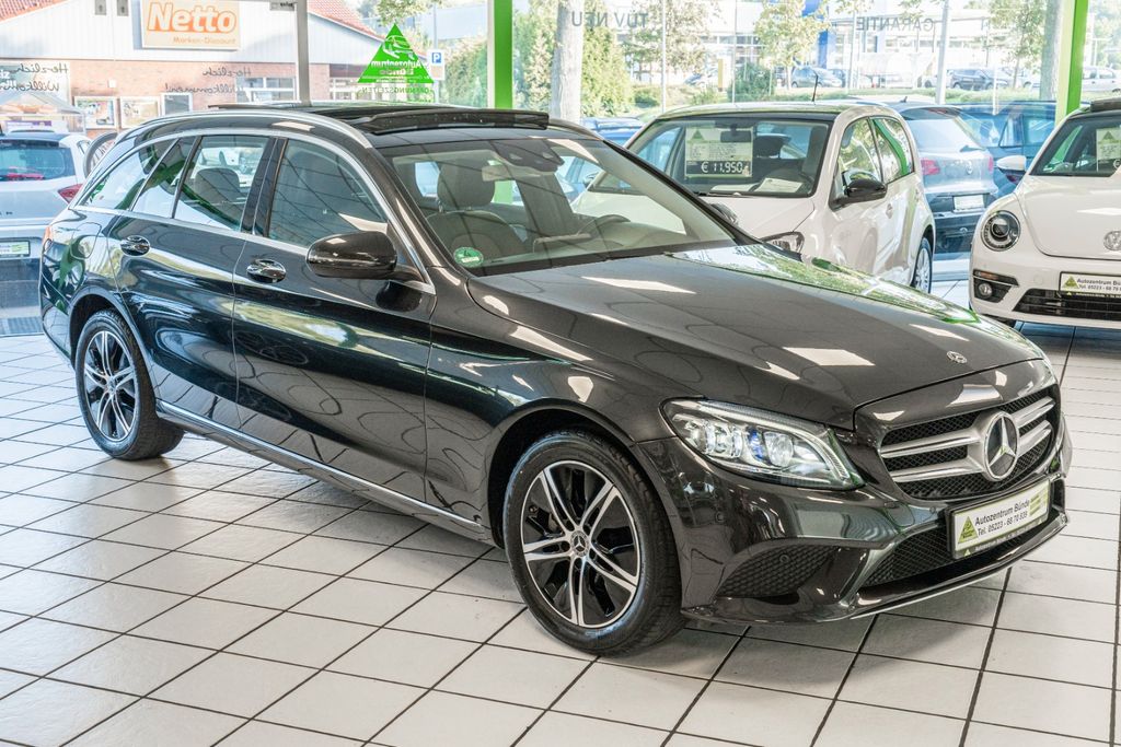 Image of Mercedes-Benz C 220