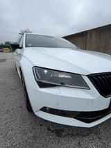 Skoda Superb 2.0 TDI SCR 140kW DSG SportLine Combi... - Skoda Superb Sportline mit Diesel-Antrieb