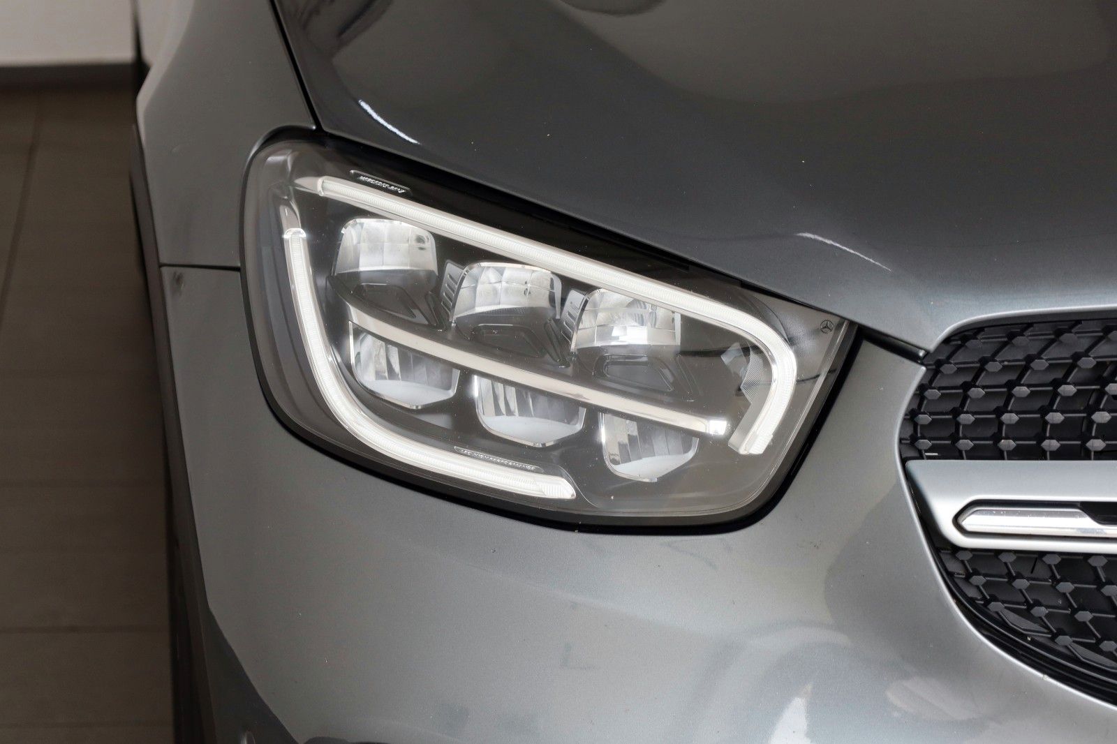 Fahrzeugabbildung Mercedes-Benz GLC 200d Coupé Leder,Navi,LED,Kamera,SH,PDC,AHK