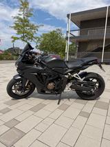 Honda CBR 650 R inkl. Ständer und Originalteile  - HONDA CBR 650