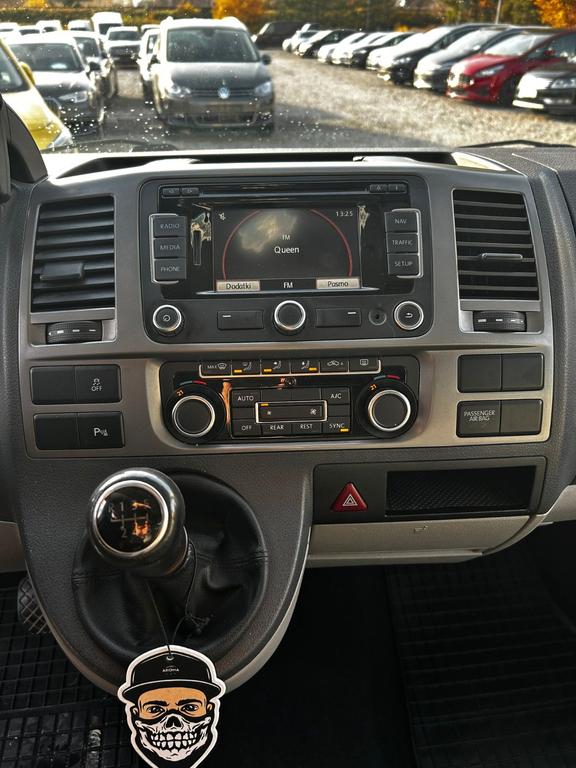 Volkswagen T5 Caravelle