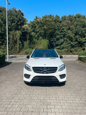 Mercedes-Benz 350 d 4Matic AMG Sportp. Top Ausstattung