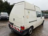 Volkswagen T4 2,5i Hoch und Lang,AHK,1-Hand - Volkswagen T4 mit Benzin-Antrieb: 2.5