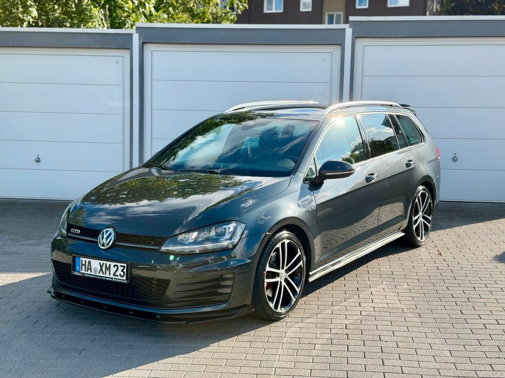 Image of Volkswagen Golf