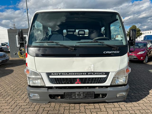 Mitsubishi Canter/7 Sitzplätze