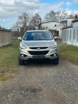 Hyundai ix35 2.0 CRDi, Allrad (4WD), Autom... - Hyundai ix35 in Halle