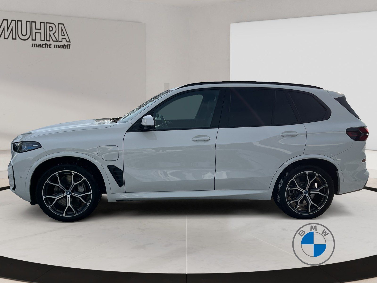 BMW X5 xDrive50e M Sport 21 AHK Pano Softclose H&K foto 3