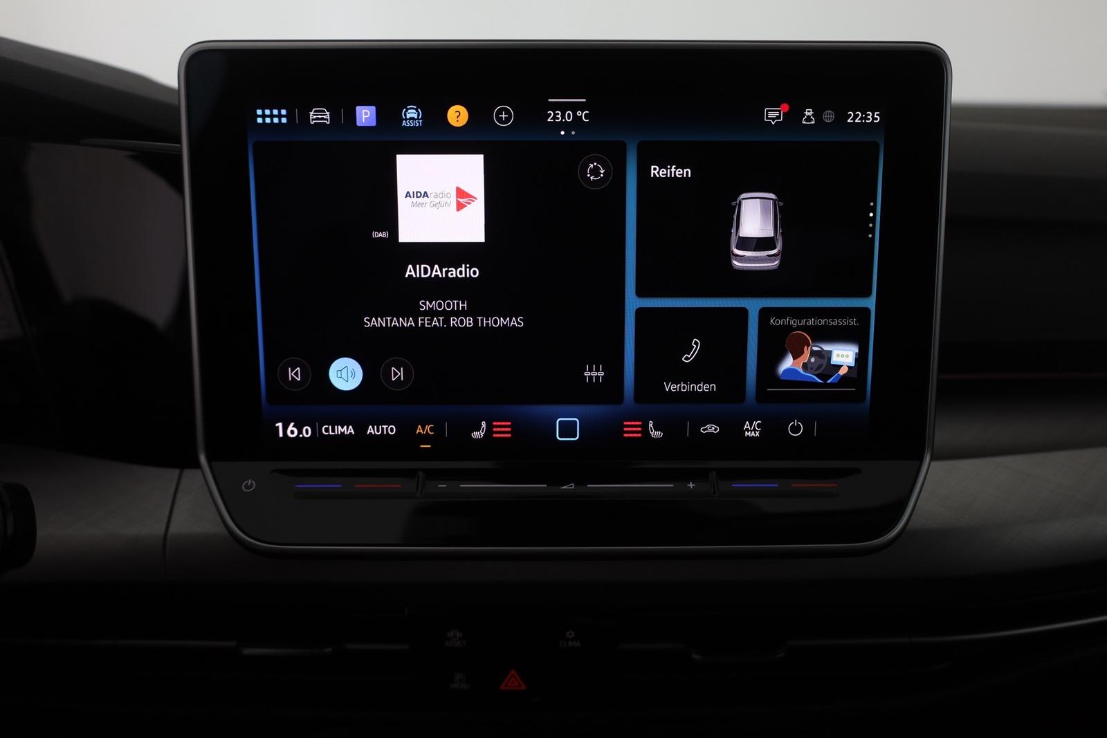 Volkswagen Golf VIII Variant 1.5 TSI Life LED Sitzheizung, миниатюра 11