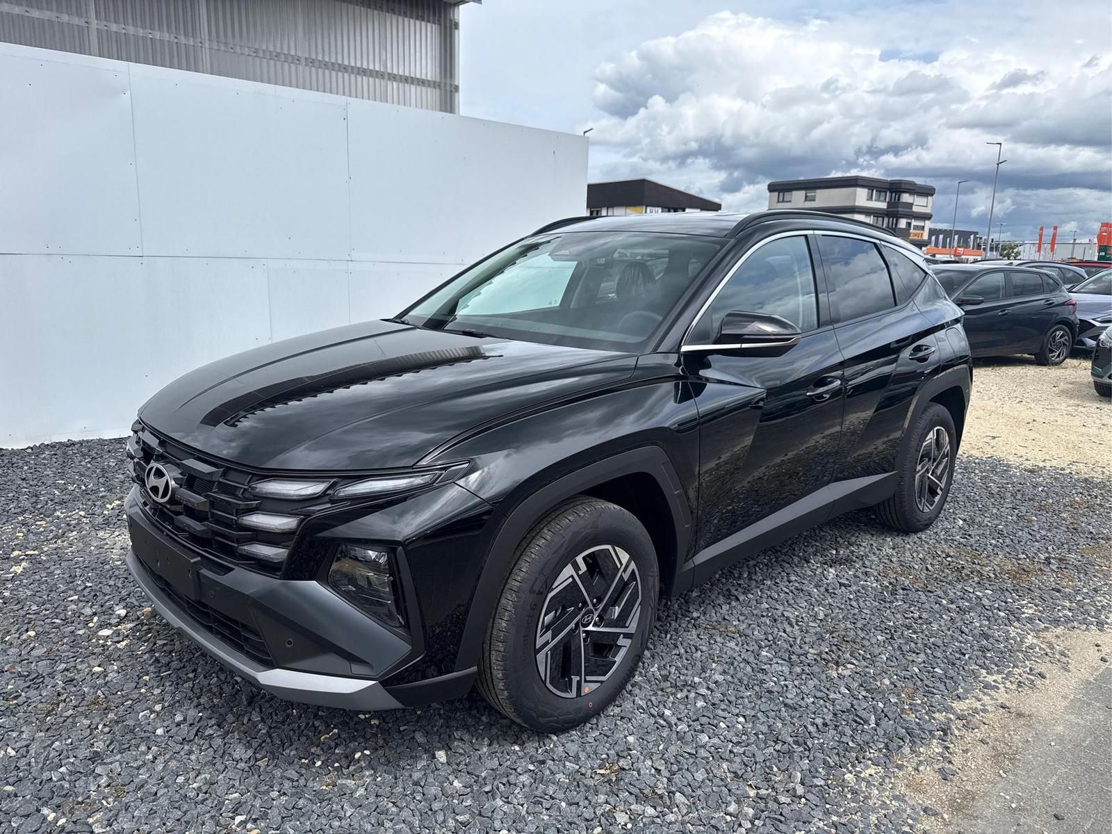 Hyundai TUCSON STYLE SHZ NAVI RFK BSD KLIMAAUTOMATIK ...