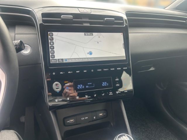 Fahrzeugabbildung Hyundai Tucson Advantage 2WD Navi Digitales Cockpit Soun