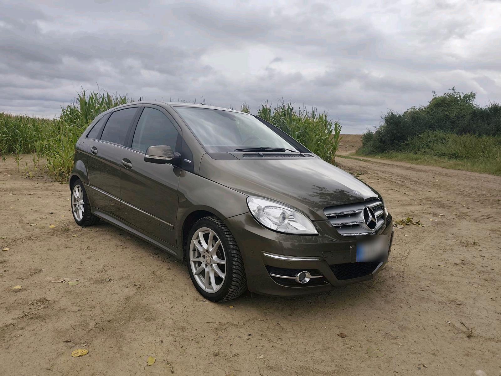 Mercedes-Benz B 160