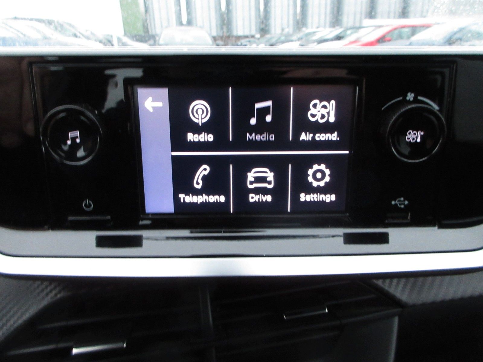 Fahrzeugabbildung Peugeot 208 1.2 Like KLIMA/TEMPOMAT/SPURASSISTENT