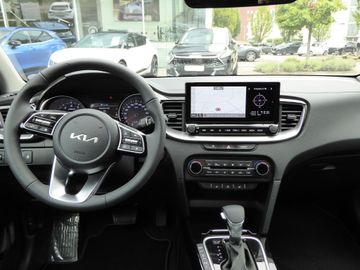 Kia Ceed SW 1.5 T-GDI DCT7 (48V M-H) Ultimate Editio