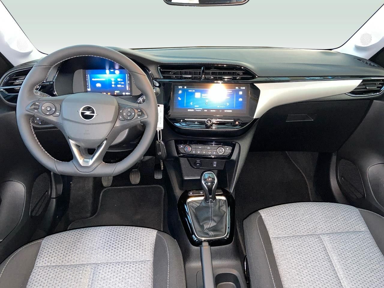 Fahrzeugabbildung Opel Corsa F 12L-75PS/Allwetter/Kamera/Sitzheizung!