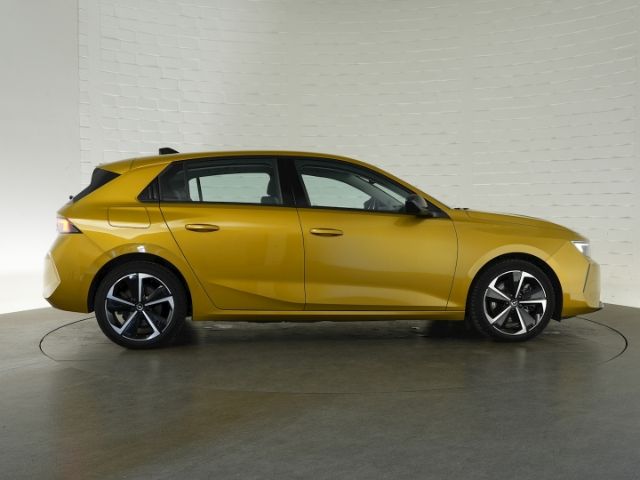 Astra L LIM EDITION PHEV AT+RÜCKFAHRKAMERA+KEYLE