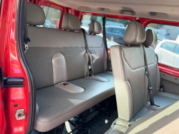 Bild 18 Opel Vivaro Kombi Lang L2H1 KLIMA *9-Sitzer*