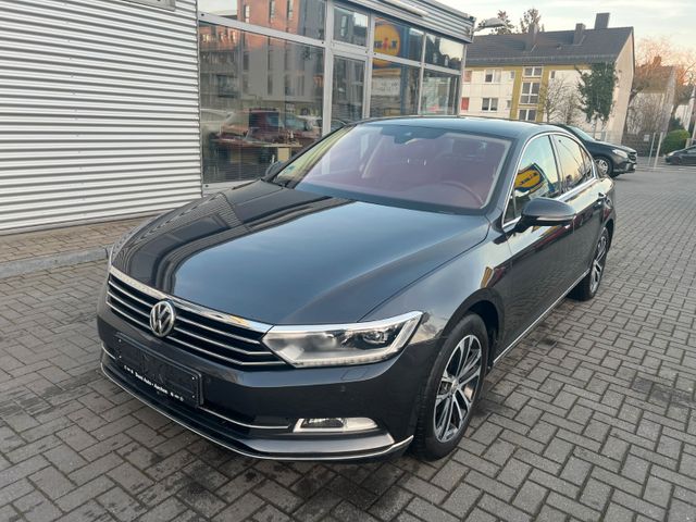 Volkswagen Passat Lim. Highline BMT/Massage/360°-Kamera