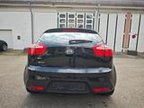 Kia Rio 1.2 Edition 7 Edition 7 - gebrauchte Kia Rio aus dem Jahr 2011