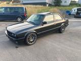 BMW E30 M50 3.0L Alpina B3 - BMW M5: Coupe