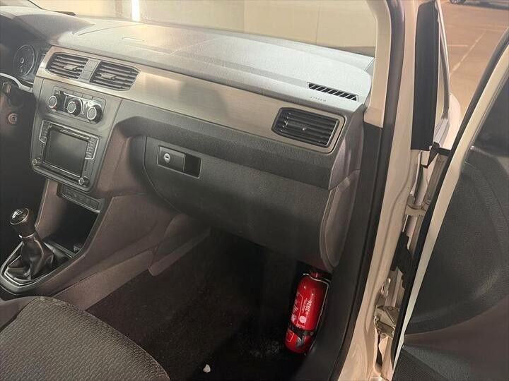 Fahrzeugabbildung Volkswagen Caddy Maxi TRENDLINE TDI NAVI GRA 5-SITZE