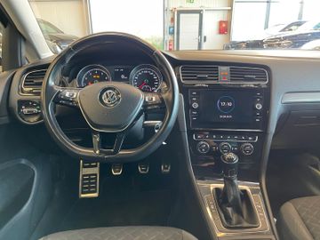 Volkswagen Golf VII Lim. Join BMT 1.5 TSI 5-Türer*NAVI*SHZ*
