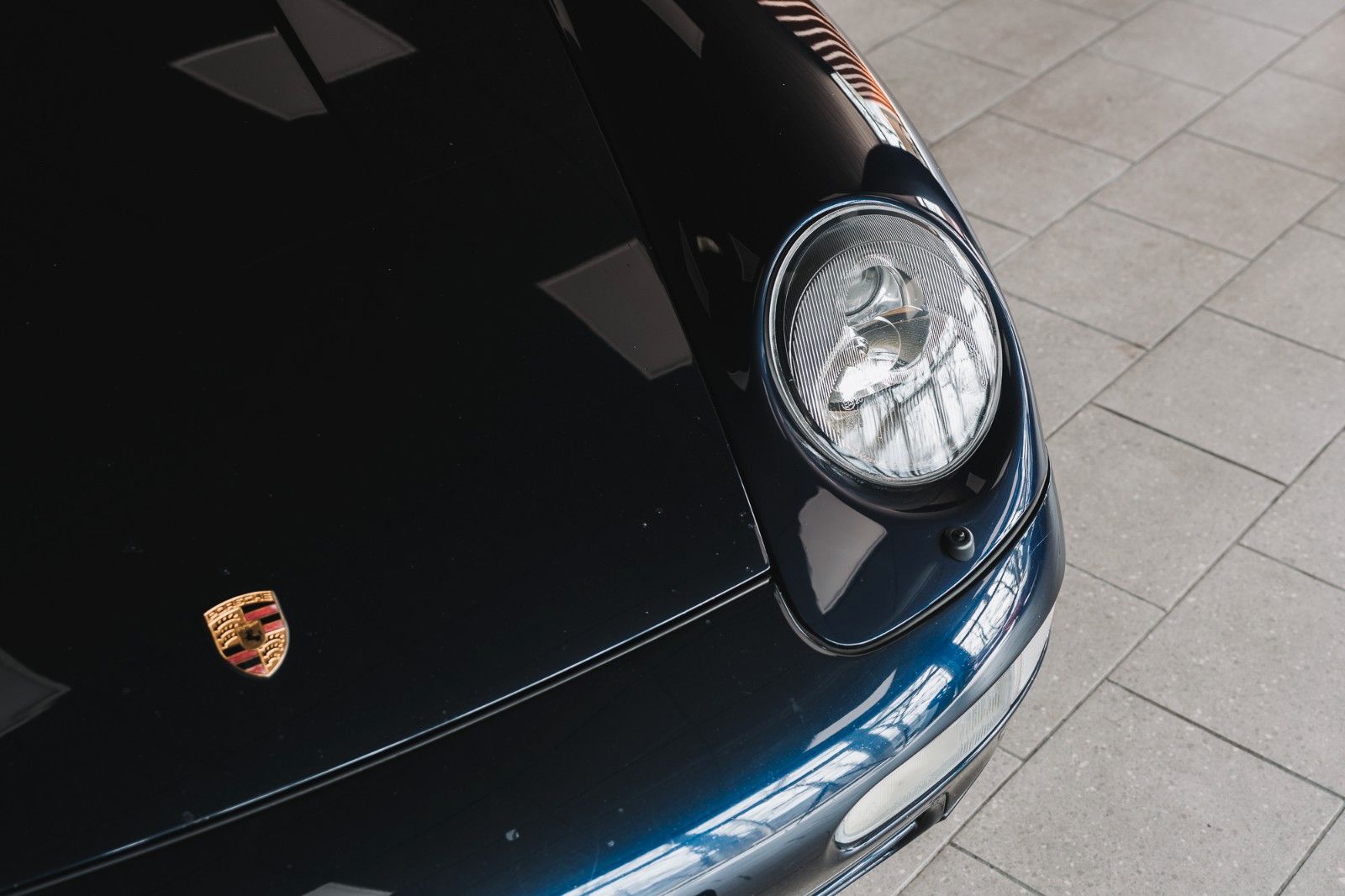 Fahrzeugabbildung Porsche 993 Carrera Klima Recaro Schiebedach Turbo Rad