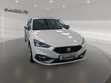 Seat Leon 1.5 eTSI FR Navi RFK SHZ CarPlay ACC - Seat Leon: R