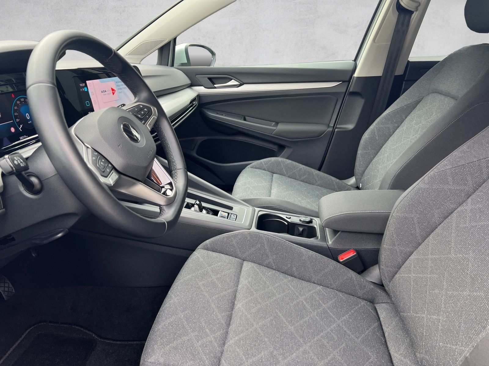 Golf Life 2.0 TDI DSG*LED*ACC*Navi*RearView