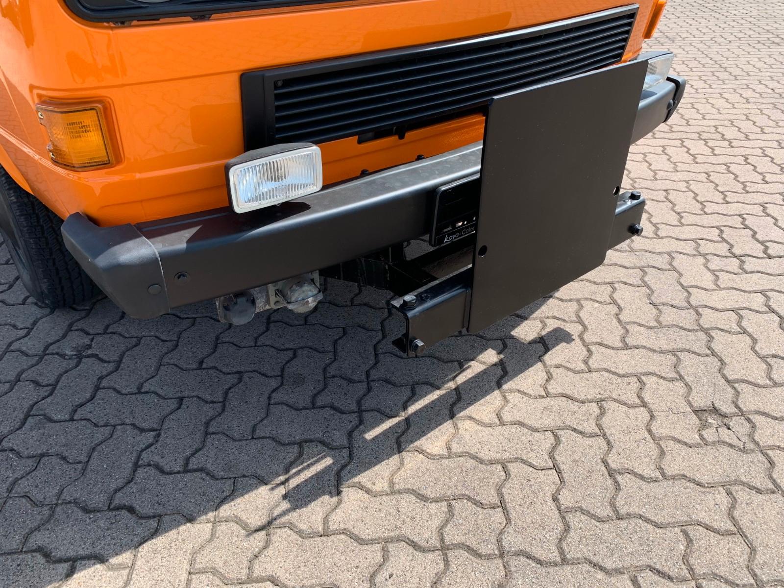 Volkswagen T3 Doka Pritsche Syncro 4x4/ AHK / 5 Sitze