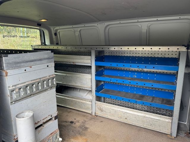 Fahrzeugabbildung Volkswagen T5 Transporter Kasten KR 2,0 TDI KLIMA