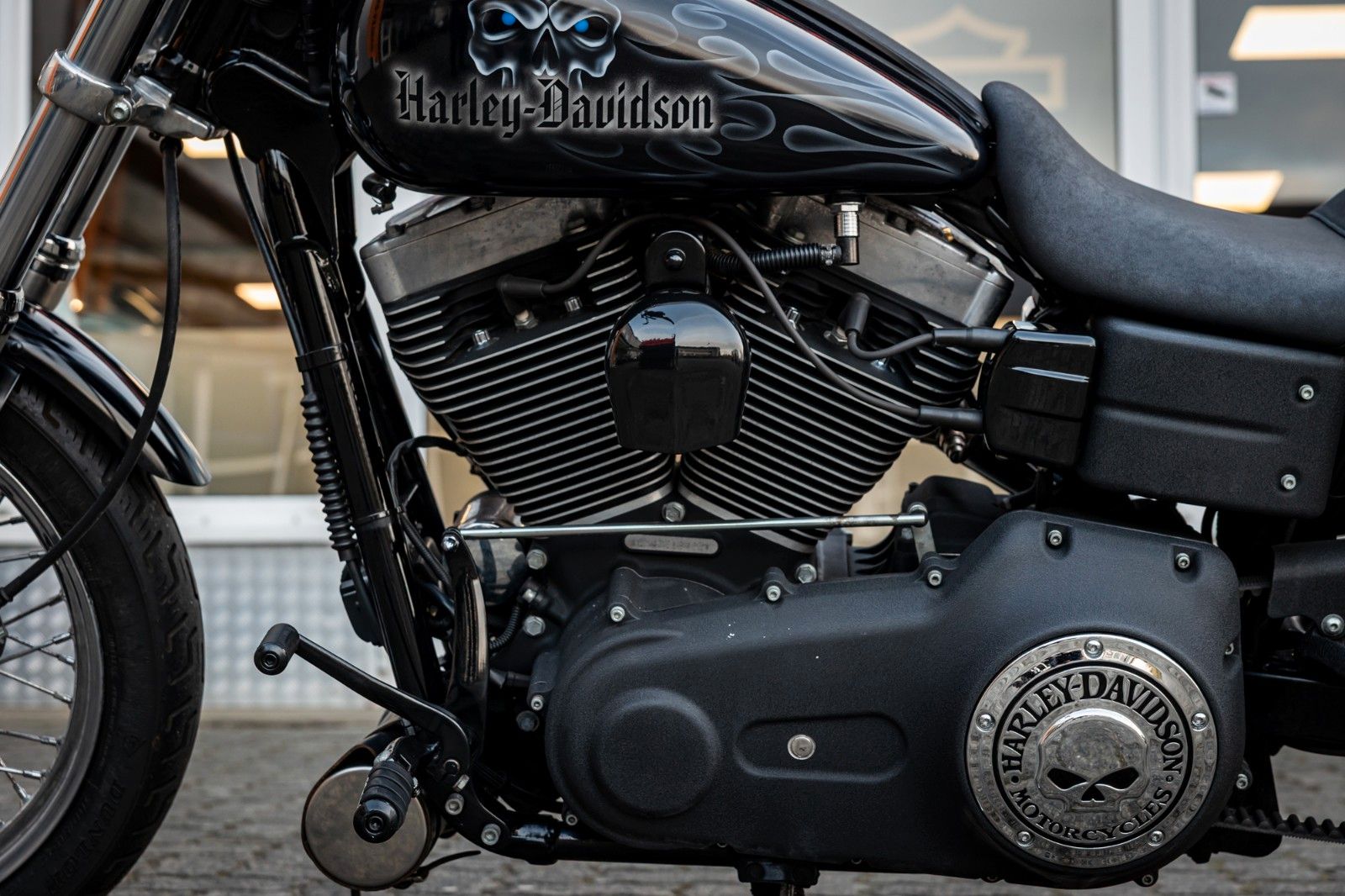 Fahrzeugabbildung Harley-Davidson DYNA STREET BOB FXDB 96 CUI - FALCON AUSPUFF -